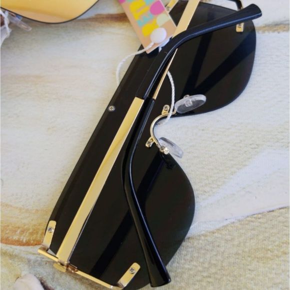 HIGH Quality Fashion Oversized Square Sunglasses fashionable mirror - Picture 3 of 3